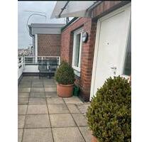 Anfragestopp (2 Zimmer, Balkon, 55qm, Fahrstuhl) - Hamburg Winterhude