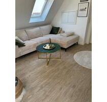 Zentrale Maisonettewohnung mit Küche und Einbaumöbeln - Damme