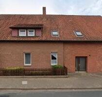 Großes Ein-Zweifamilienhaus auf 1.044 m² Grundstück in Hagenburg