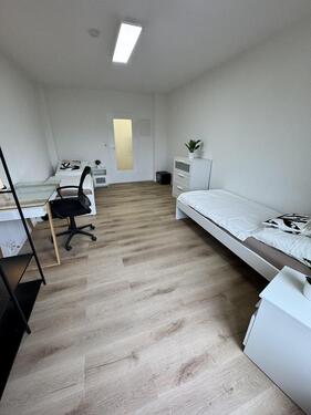 Foto - Vollmöblierte 1 Zimmerwohnung direkt am Kanal