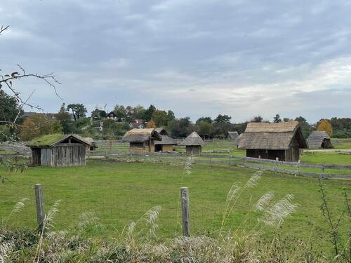 Foto - Ehemalige Scheune umgebaut in kl. Wohnhaus