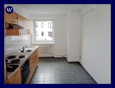 Foto - Ideal für Wohngemeinschaft: 2 große Zimmer, separate Küche + Einbauküche, Tageslichtbad