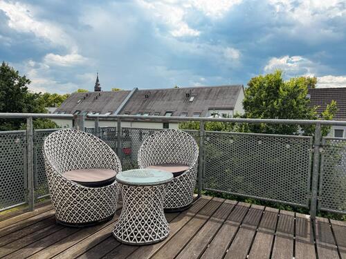 Foto - Kernsanierte 3-Zi.-Wohnung mit EBK & Balkon 