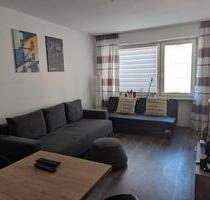Gut voll möblierte 2-Zi-Wohnung mit Loggia Balkon - Nürnberg Rabus