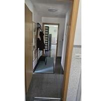 Helle 2 - Zimmer Dachgeschosswohnung im Zentrum von Schwerte