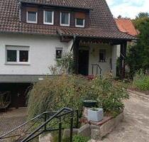 Haus mit großem Grundstück - 165.000,00 EUR Kaufpreis, in Einbeck (PLZ: 37574)