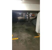 Tiefgarage Stellplatz - 60,00 EUR Miete, in Rüsselsheim am Main (PLZ: 65428)