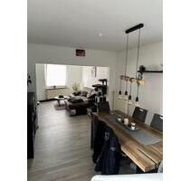 Großzügige & lichtdurchflutete 4-ZKB-Wohnung in Uslar-Wiensen