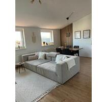 Schöne DG-Wohnung zu vermieten - 950,00 EUR Kaltmiete, in Reinheim (PLZ: 64354)