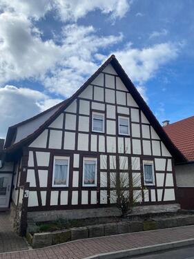 Foto - Fachwerk Mehrfamilienhaus - 185.000,00&nbsp;EUR Kaufpreis, ca.&nbsp; 220,00&nbsp;m&sup2;