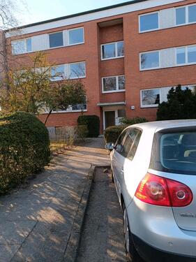 Foto - ETW mit grosse Loggia, frisch renoviert, inklusiv Garage .