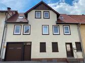 Foto - Reihenmittelhaus mit Innenhof, Doppelgarage und Werkstatt