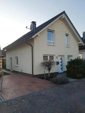 Foto - Haus zum vermieten. Kalt Miete 1300€