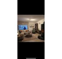 Haus 2 Familienhaus Ilsfeld - 430.000,00&nbsp;EUR Kaufpreis, ca.&nbsp; 139,00&nbsp;m&sup2; in Ilsfeld (PLZ: 74360)