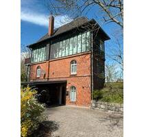Einzigartiges Einfamilienhaus im historischen Stellwerk Husum