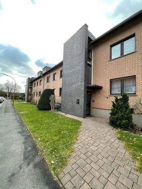 Foto - Stilvolle, sanierte 3,5-Raum-Wohnung mit Balkon in DO-Brechten