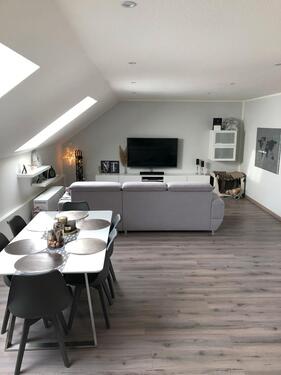 Foto - 2 Zimmer Dachgeschoßwohnung zur Miete in Bruchköbel