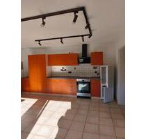 2 Zimmerwohnung - 550,00&nbsp;EUR Kaltmiete, ca.&nbsp; 80,00&nbsp;m&sup2; in Grub am Forst (PLZ: 96271)