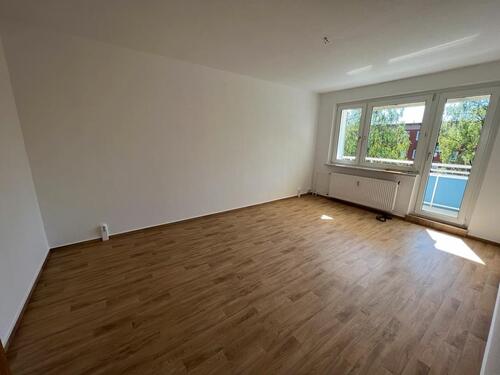 Foto - 3-Raumwohnung mit Balkon in Knieper Nord (SWG) + Küche VB