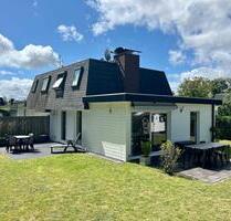 Gepflegtes Ferienhaus am Meer mit Sauna im Oktober noch frei - Wilnsdorf