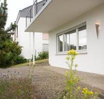 *Einfamilienhaus mit Einliegerwohnung von privat zu verkaufen* - Idstein