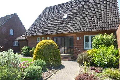 Foto - 2,5 Zi.-Wohng, DG, in Itz.-Oelixdorf mit kleinem Garten