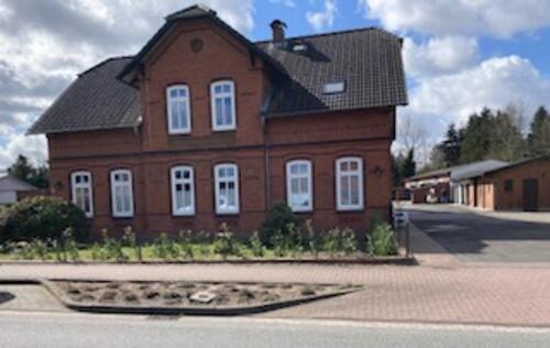 Foto - Komplett renovierte 2-Zimmer-Wohnung mit Kachelofen zu vermieten