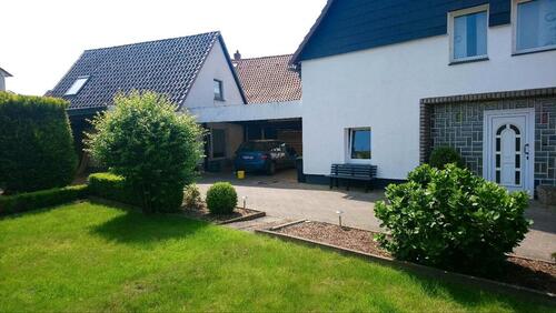 Foto - Ich verkaufe ein Doppelhaus - 400.000,00&nbsp;EUR Kaufpreis, ca.&nbsp; 300,00&nbsp;m&sup2;