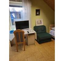schöne sonnige WG-zimmer - 452,00&nbsp;EUR Kaltmiete, ca.&nbsp; 30,00&nbsp;m&sup2; in Ehingen (Donau) (PLZ: 89584)