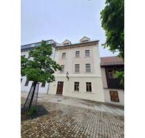 Schöne 2-Raum Dachgeschoss am Schlossplatz zu vermieten - Freiberg