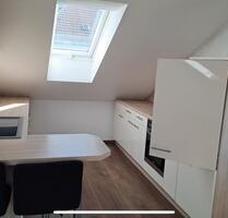 Helle Dachgeschosswohnung 2,5 Zimmer - Weiden in der Oberpfalz