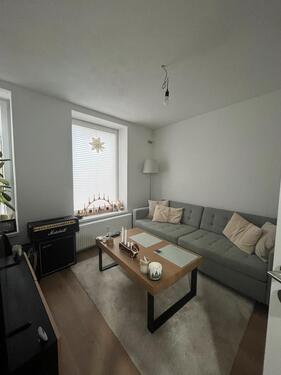 Foto - —ANFRAGENSTOPP — Kleine charmante Souterrain Wohnung zu vermieten