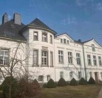 Wunderschöne großzügige 3 Raum Wohnung im Gutshaus - Wulkenzin