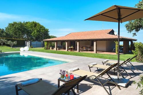 Foto - Sizilien-Luxusvilla, 3 Schlafz., 4x Bad, Pool, Fitness, Garten
