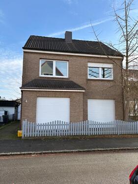 Foto - 3,5 Zimmer Wohnung 110 qm mit Balkon und 2 Dachterrassen