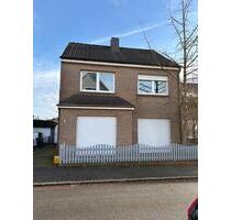 3,5 Zimmer Wohnung 110 qm mit Balkon und 2 Dachterrassen - Bremen Hemelingen