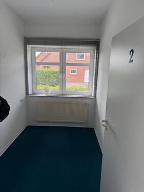 Foto - Praxis- oder Büroräume in zentraler Lage zu vermieten