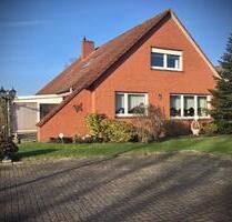 Einfamilienhaus auf großem Grundstück von Privat - Moormerland