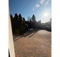 Moderne 2-Raum-Wohnung mit Einbauküche & Carport - Burg Stargard