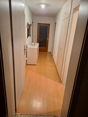 Foto - 4-Zimmer Wohnung zu vermieten - 1.150,00&nbsp;EUR Kaltmiete, ca.&nbsp; 90,00&nbsp;m&sup2;