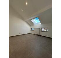 ERSTBEZUG mit Küche: 4 Zi Wohnung 100m² 97944 Boxberg -Schweigern