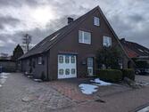 Foto - 9 Zimmer Mehrfamilienhaus, Wohnhaus zum Kaufen in Upgant-Schott