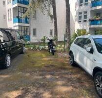 Privater Stellplatz für PKW.Bernauer Str 139Semmelweg 5 in 13507 - Berlin Reinickendorf