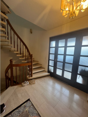 Foto - Charmante 4-Zimmer-Wohnung mit kleinem Balkon & Stellplatz