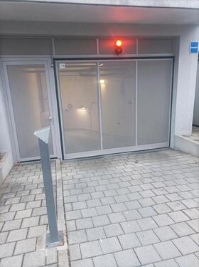 Foto - Tiefgaragenstellplatz - 90,00&nbsp;EUR Miete,