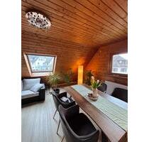 Gemütliche 3-Zimmer DG-Whg. Zwischenmiete (Mai-Jun.) Reichenau - Mössingen