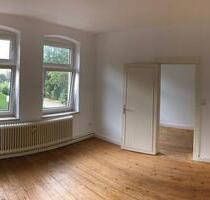 helle 2 12 Zimmer 44 m2 Altbauwohnung in NMS Innenstadt - Neumünster