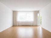 Foto - Helle 3-Zimmer-Wohnung mit Balkon, neuer Einbauküche & Stellplatz