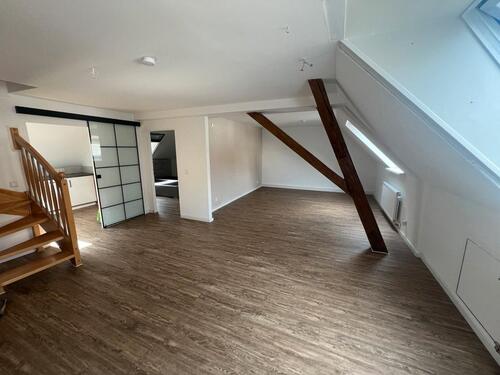Foto - Charmante 3,5-Zimmer-Dachgeschoss-Maisonettewohnung