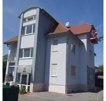 Wohnen in Bernau: Helle 3 5-Zimmer-Dachgeschosswohnung - Bernau bei Berlin